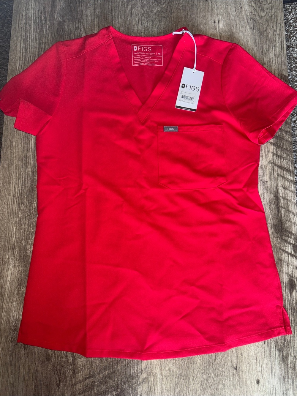 Figs Catarina pop red